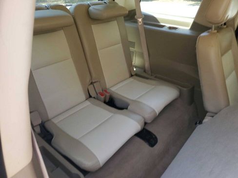 Used 2007 Ford Explorer XLT RWD image 24