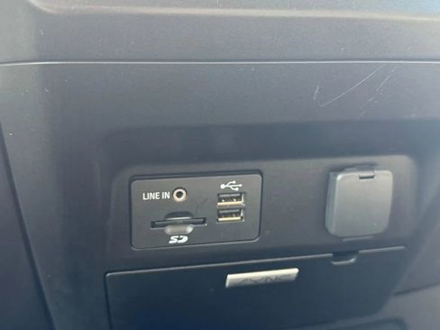 Used 2015 Ford F150 XLT w/ Equipment Group 301A Mid image 16