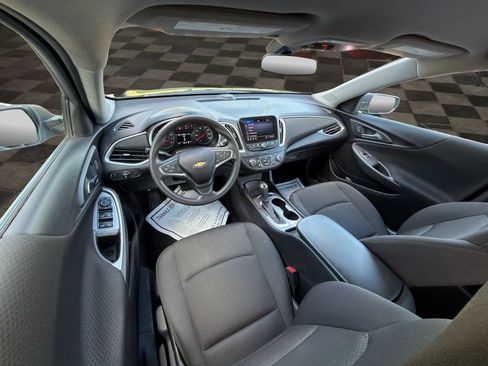 Certified 2020 Chevrolet Malibu LS FWD image 21