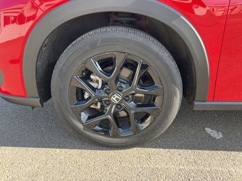 Used 2023 Honda HR-V Sport image 12