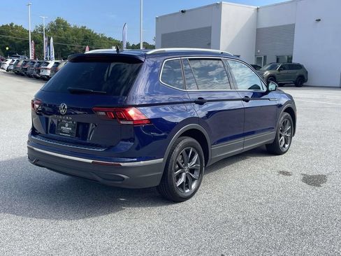 Certified 2022 Volkswagen Tiguan SE FWD image 7