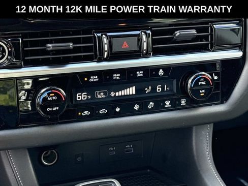 Used 2023 Nissan Pathfinder SL w/ SL Premium Package AWD/4WD image 22