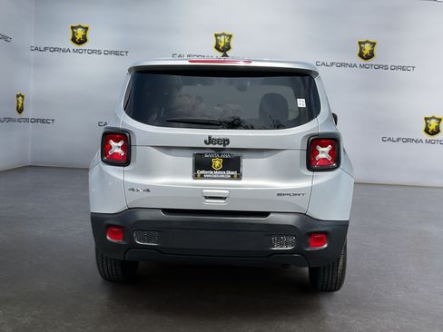 Used 2019 Jeep Renegade Sport AWD/4WD image 6
