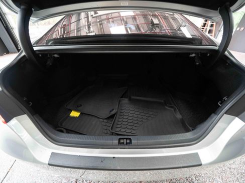 Used 2022 Toyota Camry XSE w/ Navigation Upgrade Package FWD image 27