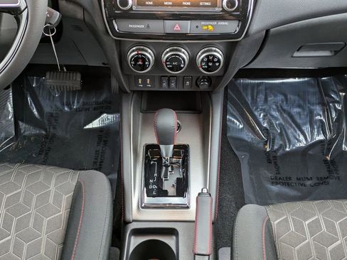 New 2026 Mitsubishi Outlander Sport LE AWD/4WD image 19