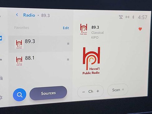 Used 2023 Toyota Corolla LE image 18