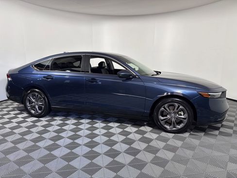 Used 2024 Honda Accord EX-L image 8