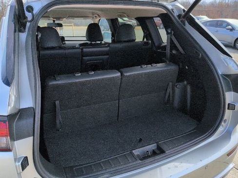 Used 2024 Mitsubishi Outlander SE image 6