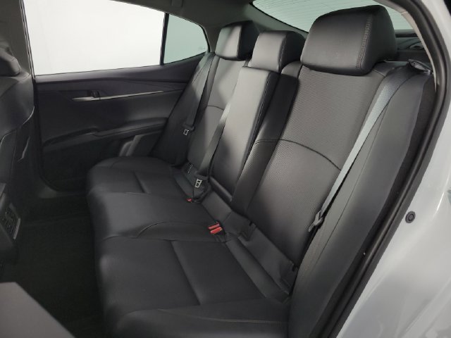 Used 2025 Toyota Camry XLE w/ Premium Plus Package FWD image 17
