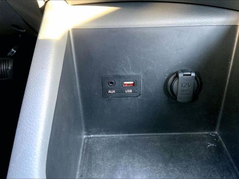 Used 2018 Kia Forte LX FWD image 29