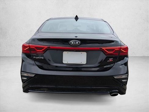 Used 2019 Kia Forte S w/ S Premium Package FWD image 6
