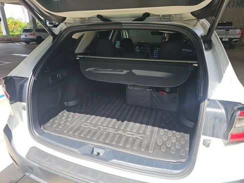Used 2024 Subaru Outback Onyx Edition AWD/4WD image 11