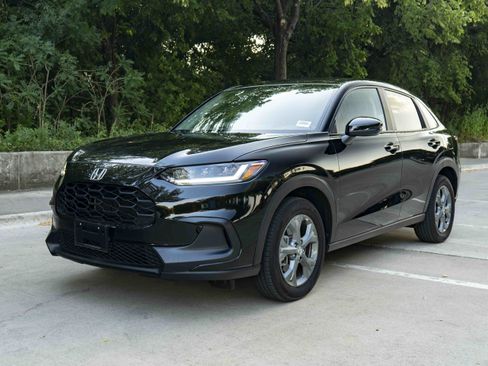 Used 2026 Honda HR-V LX image 5