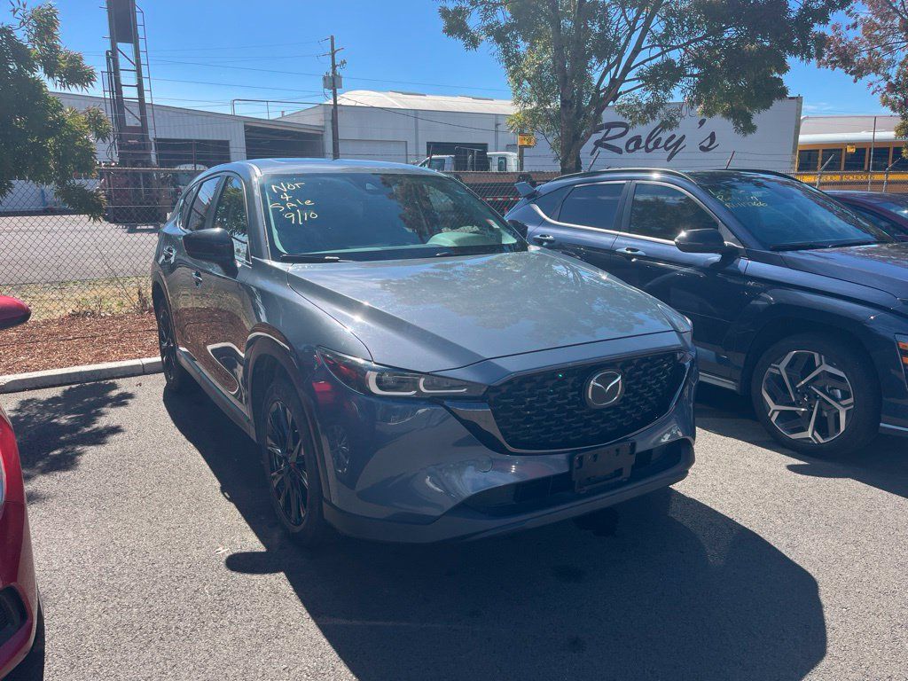 Used 2025 MAZDA CX-5 Carbon Edition AWD/4WD image 2