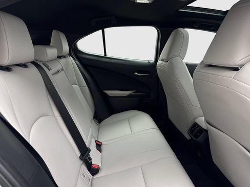 Used 2020 Lexus UX 250h w/ Accessory Package 2 AWD/4WD image 46