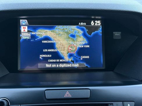 Used 2016 Acura MDX w/ Technology Package AWD/4WD image 33