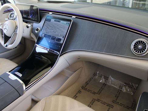 Certified 2023 Mercedes-Benz EQS 450+ Sedan image 23