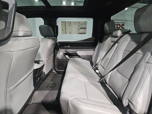 New 2026 Toyota Tundra Limited AWD/4WD image 21