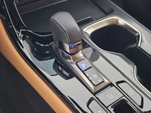 Used 2023 Lexus NX 250 Premium w/ Cold Area Package image 30