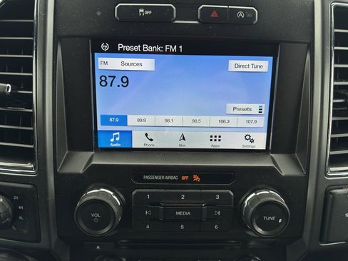 Used 2018 Ford F150 XLT w/ Equipment Group 302A Luxury image 17