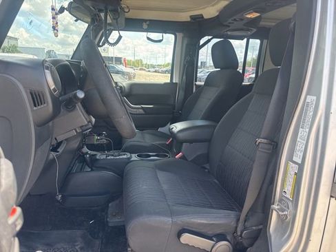 Used 2011 Jeep Wrangler Unlimited Sport AWD/4WD image 6