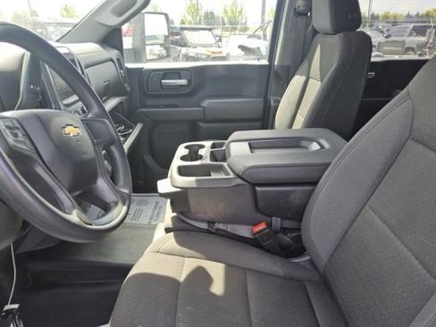 Used 2025 Chevrolet Silverado 3500 W/T w/ WT Convenience Package AWD/4WD image 3