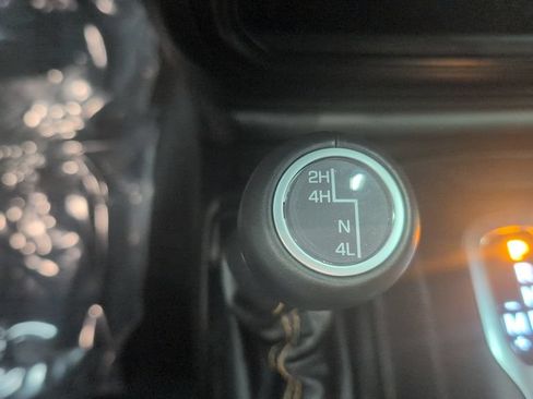 Used 2023 Jeep Wrangler Unlimited Sahara AWD/4WD image 27