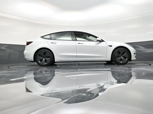 Used 2021 Tesla Model 3 Long Range image 24