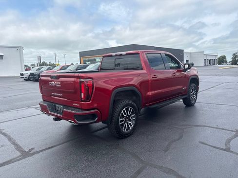 Used 2024 GMC Sierra 1500 AT4 w/ Technology Package AWD/4WD image 10