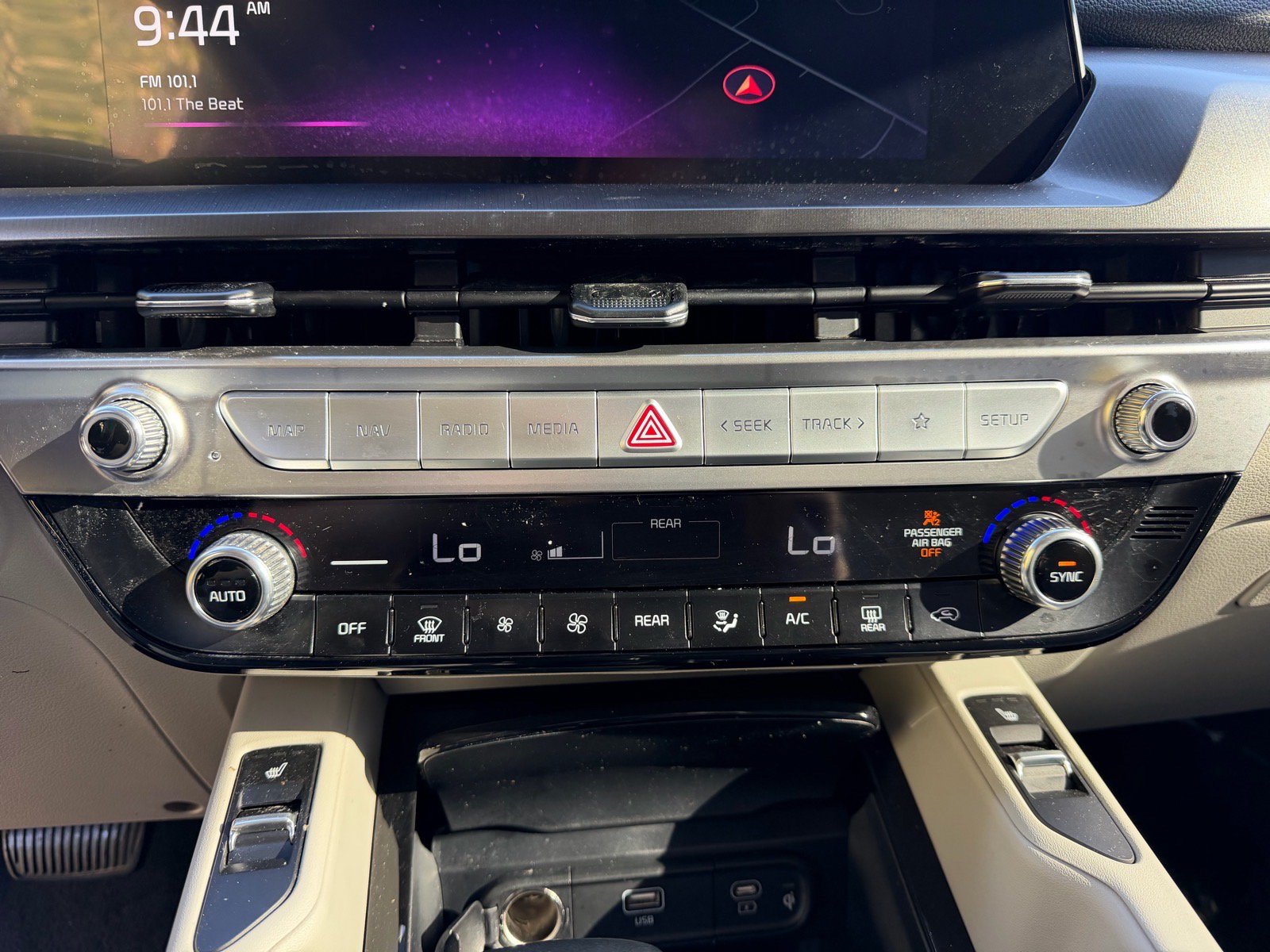 Used 2024 Kia Telluride S w/ S Sunroof Package AWD/4WD image 32