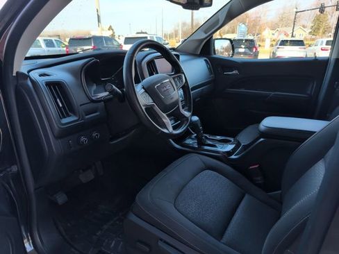 Used 2019 GMC Canyon SLE AWD/4WD image 13