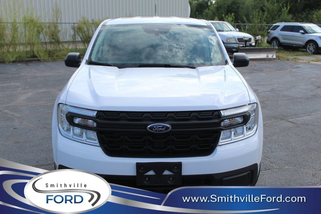 Used 2022 Ford Maverick XL FWD image 1