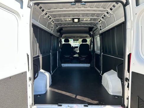 New 2025 RAM ProMaster 2500 w/ Convenience Group image 44