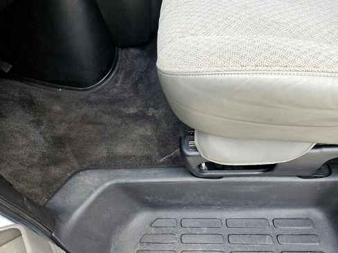 Used 2014 Chevrolet Express 1500 LT w/ LT Preferred Equipment Group image 15