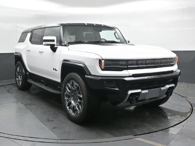 Used 2025 GMC Hummer EV 3X w/ LPO, Cargo Utility Package AWD/4WD image 7