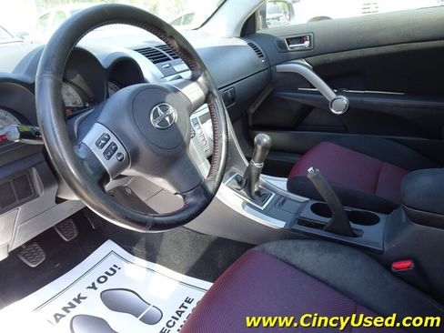 Used 2009 Scion tC FWD image 11