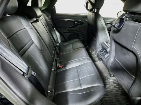 Used 2023 Land Rover Range Rover Evoque S image 27