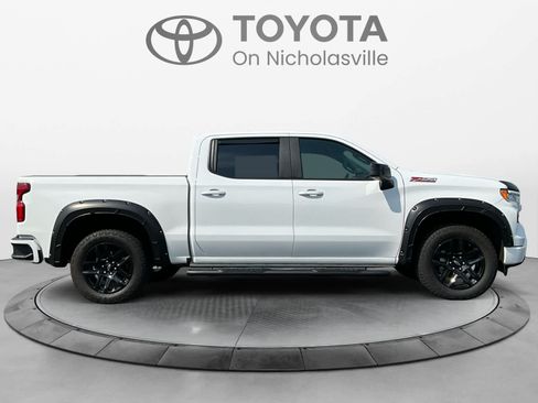 Used 2025 Chevrolet Silverado 1500 RST AWD/4WD image 6