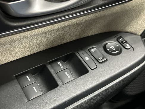 Used 2017 Honda CR-V EX image 20