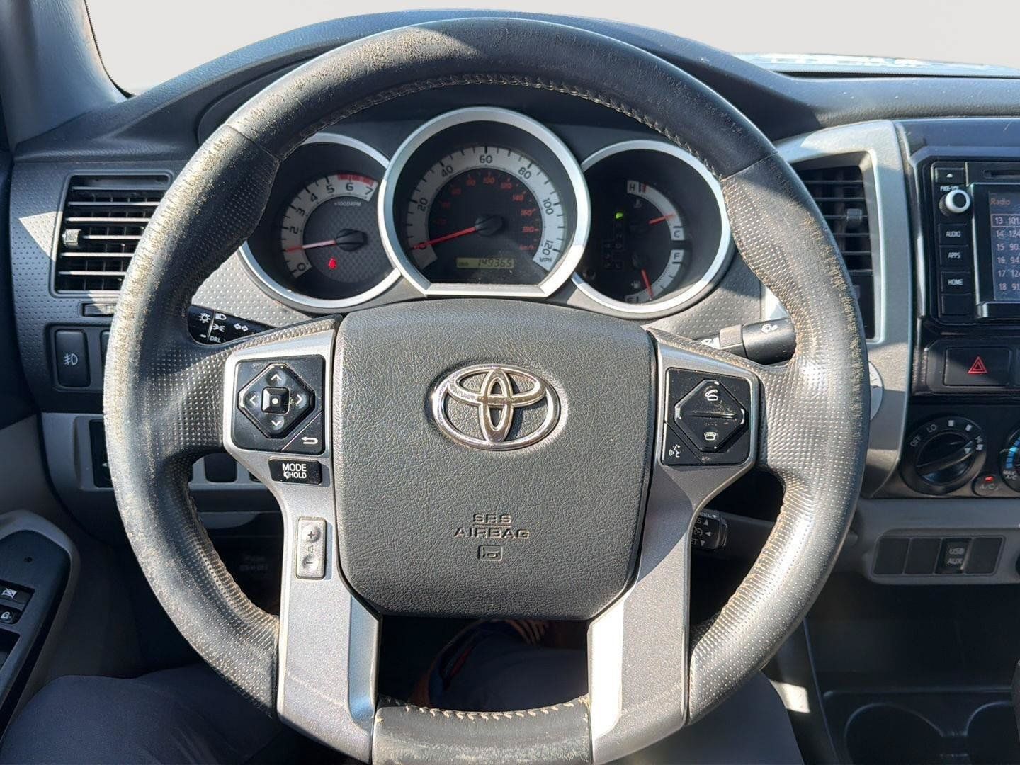 Used 2014 Toyota Tacoma 4x4 Double Cab w/ SR5 Package image 15
