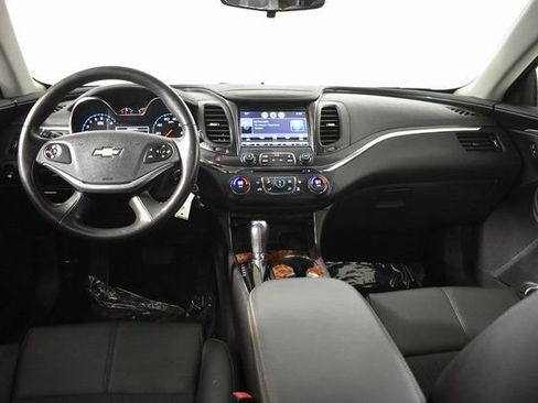 Used 2014 Chevrolet Impala LT image 20