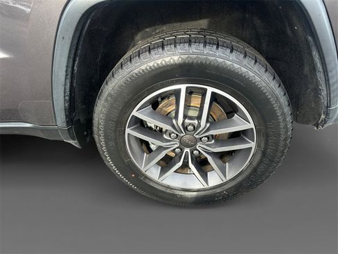 Certified 2021 Jeep Grand Cherokee Limited image 8