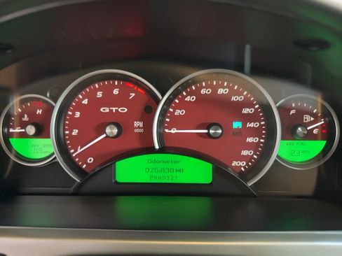 Used 2005 Pontiac GTO RWD image 15