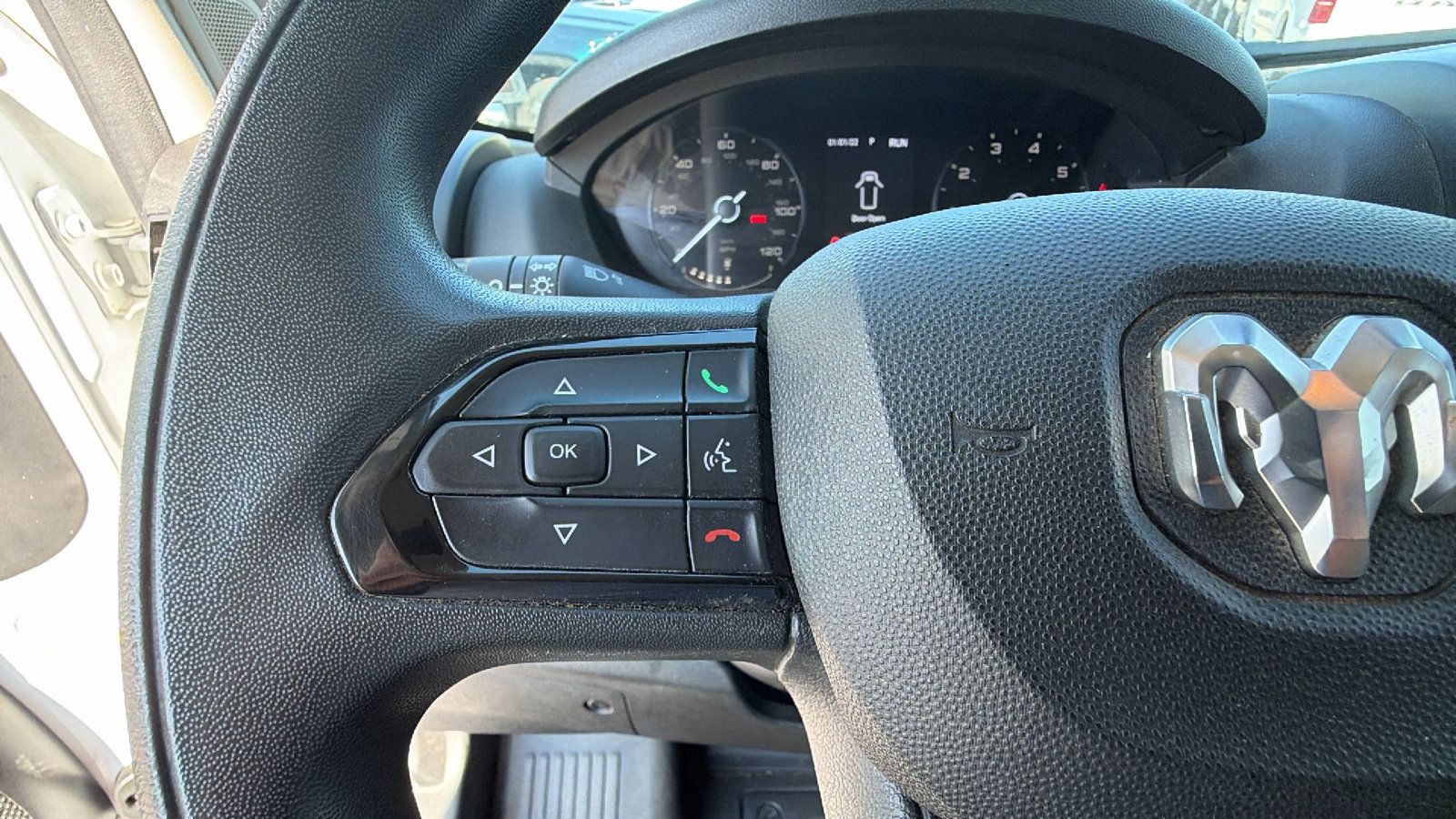Used 2024 RAM ProMaster 2500 w/ Convenience Group FWD image 22