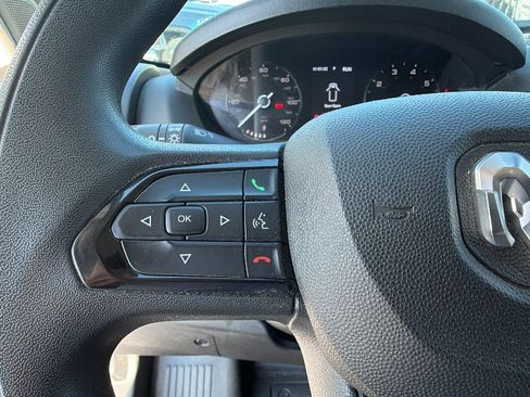 Used 2024 RAM ProMaster 2500 w/ Convenience Group FWD image 22