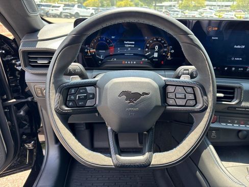 Used 2025 Ford Mustang Dark Horse RWD image 18