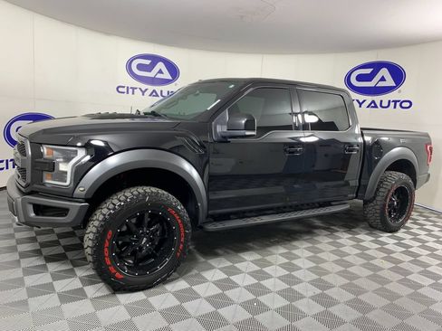 Used 2018 Ford F150 Raptor w/ Equipment Group 802A Luxury AWD/4WD image 6