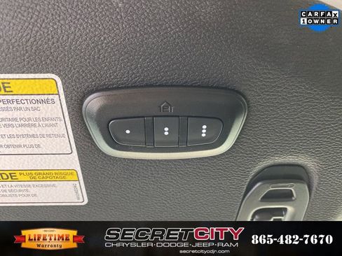 Used 2023 Jeep Gladiator Sport image 19