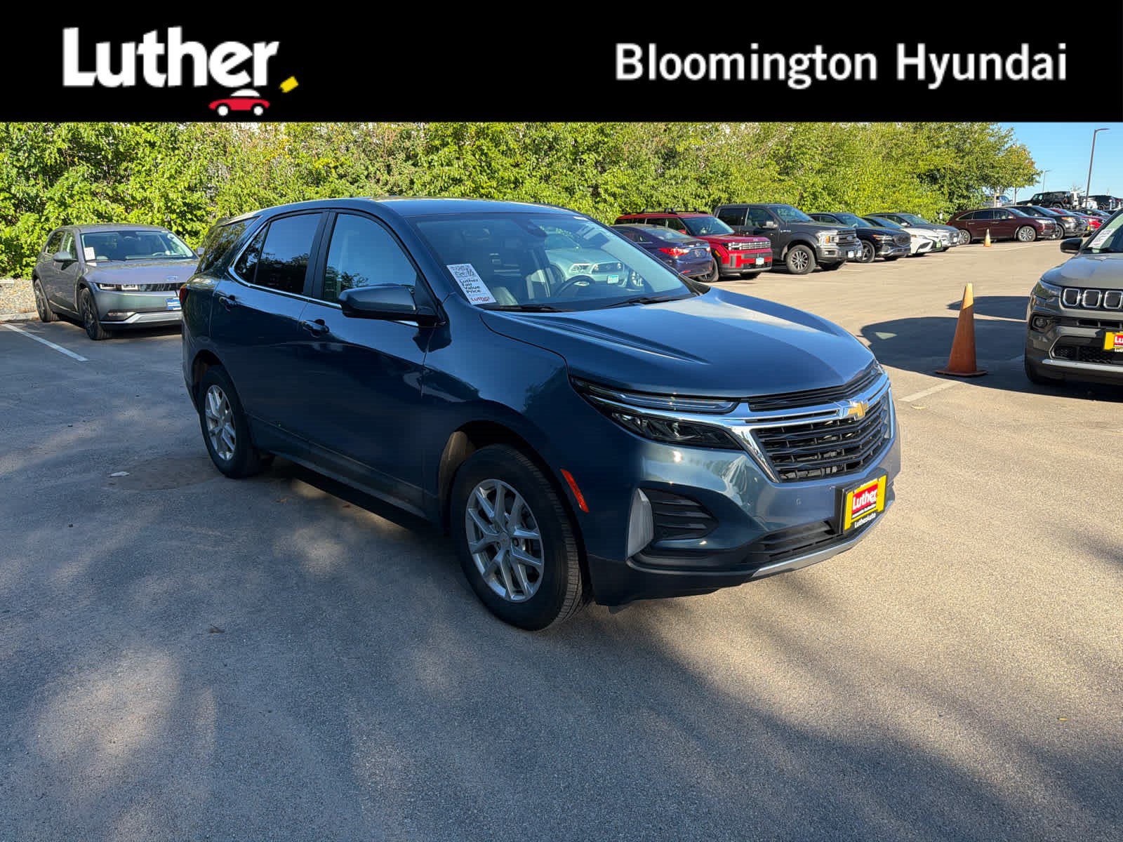 Used 2024 Chevrolet Equinox LT w/ LPO, Floor Liner Package AWD/4WD image 1
