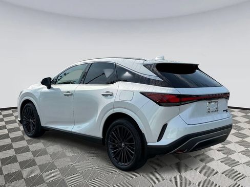 Used 2025 Lexus RX 350 Premium w/ Accessory Package AWD/4WD image 4